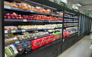 BÀN GIAO HỆ TỦ TRƯNG BÀY CHO LUXY MART