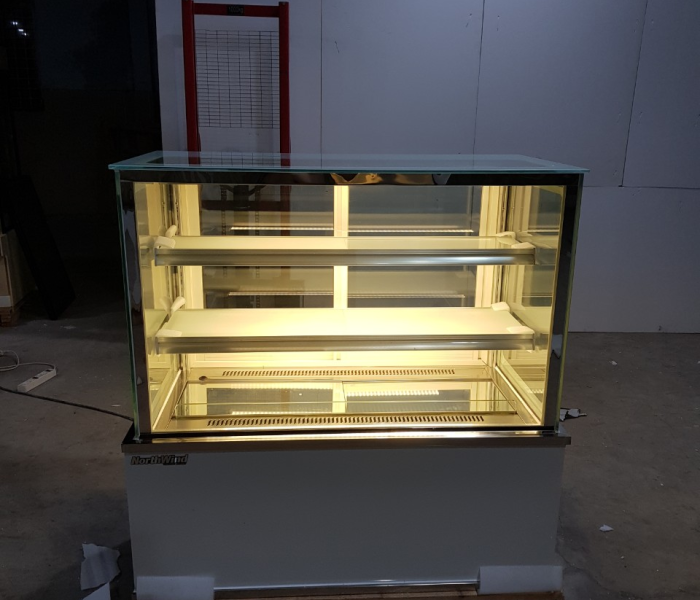 Tủ bánh kem 1.2m
