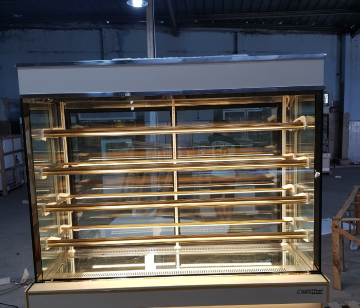 Tủ bánh kem 5 tầng 1,8m 
