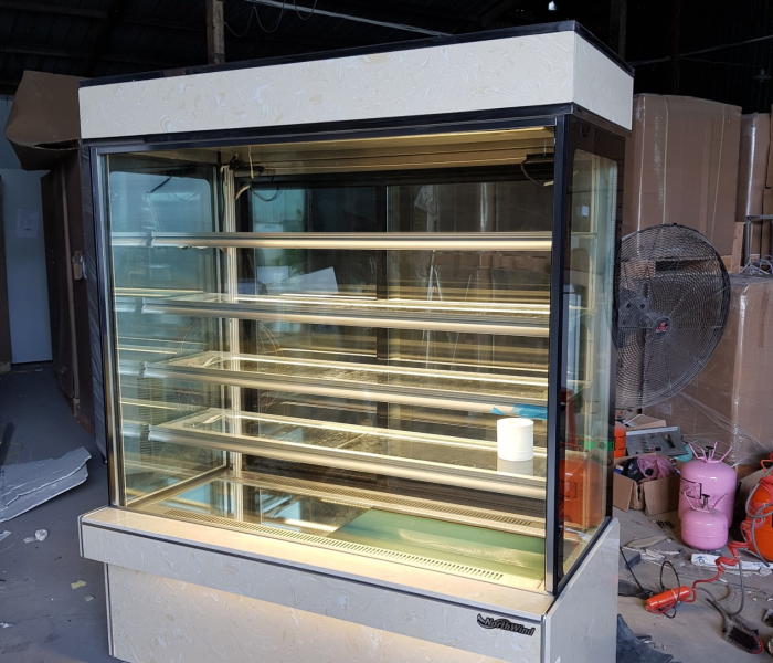 Tủ bánh kem 5 tầng 