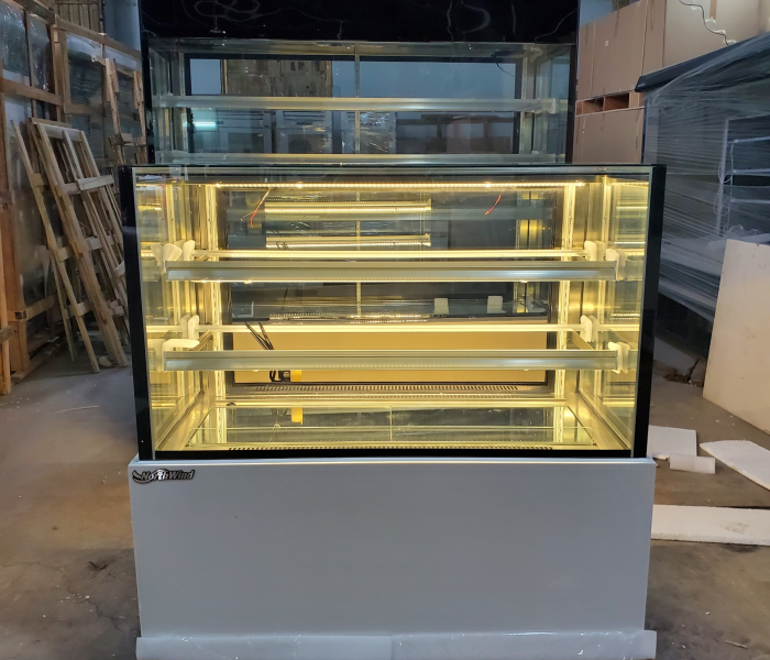 Tủ trưng bày bánh 1,2m 3 tầng 