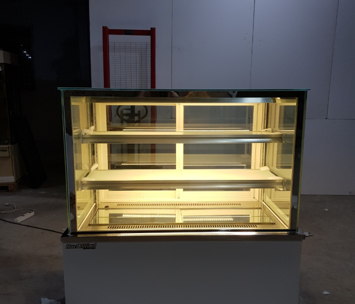Tủ bánh kem 1,2m 