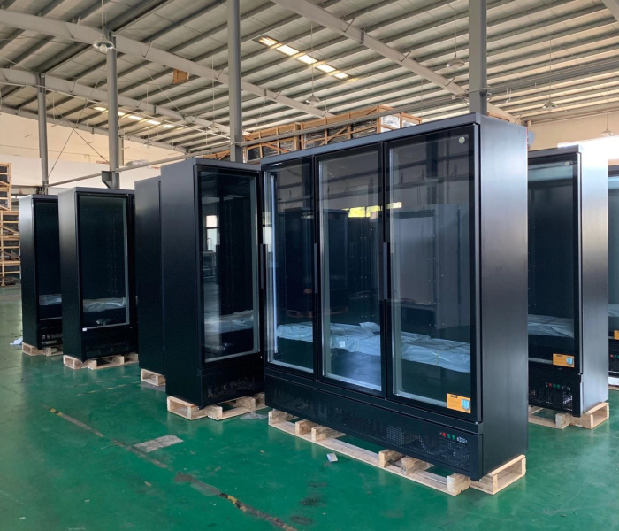 Tủ mát trưng bày TA-1000
