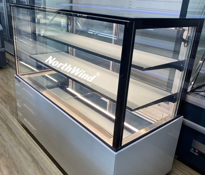 Tủ bánh kem 3 tầng 1,5m 