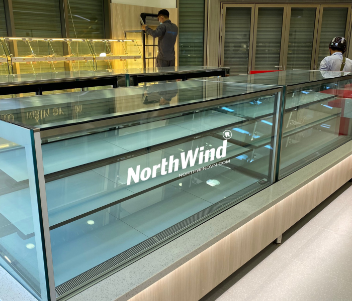 Tủ bánh của lùa trước lốc ngoài 