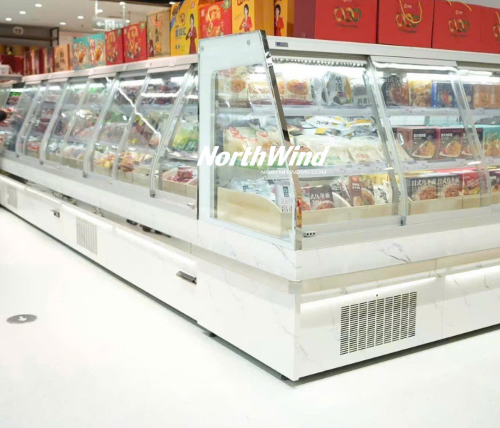 Tủ trưng bày siêu thị - thiết kế cửa mỏng mới