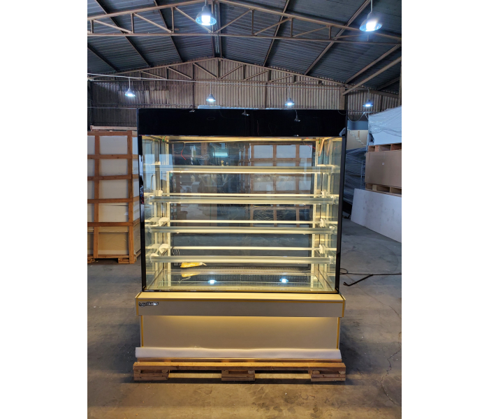 Tủ bánh kem 5 tầng 