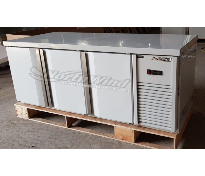 Bàn đông 1,8m công nghiệp 