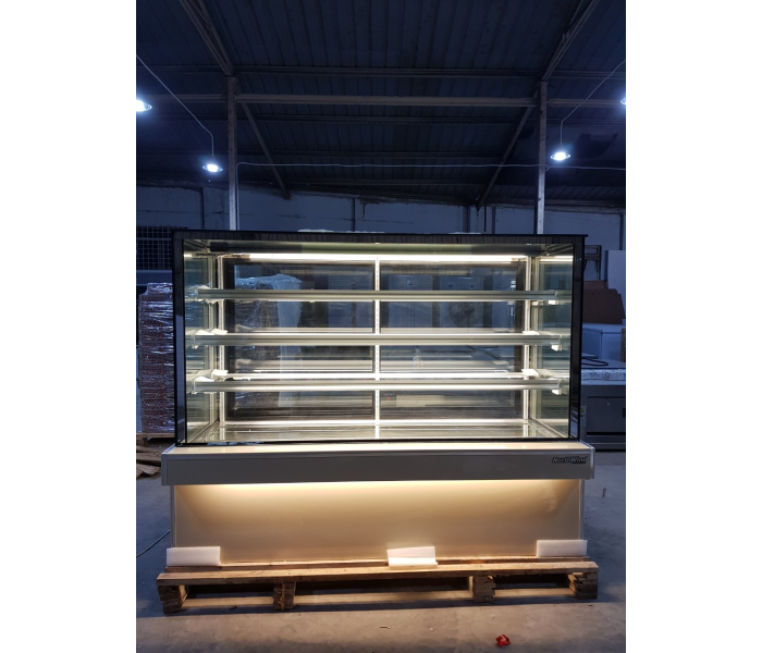 Tủ bánh kem 4 tầng 