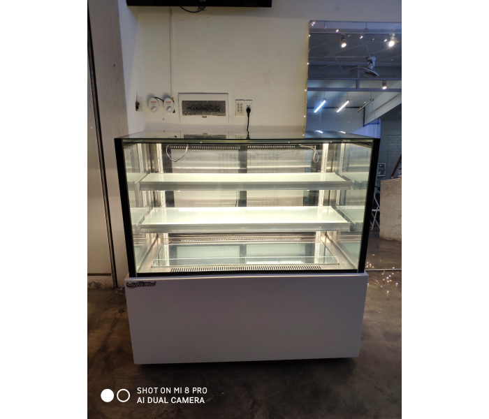 Tủ bánh kem 1,2m 