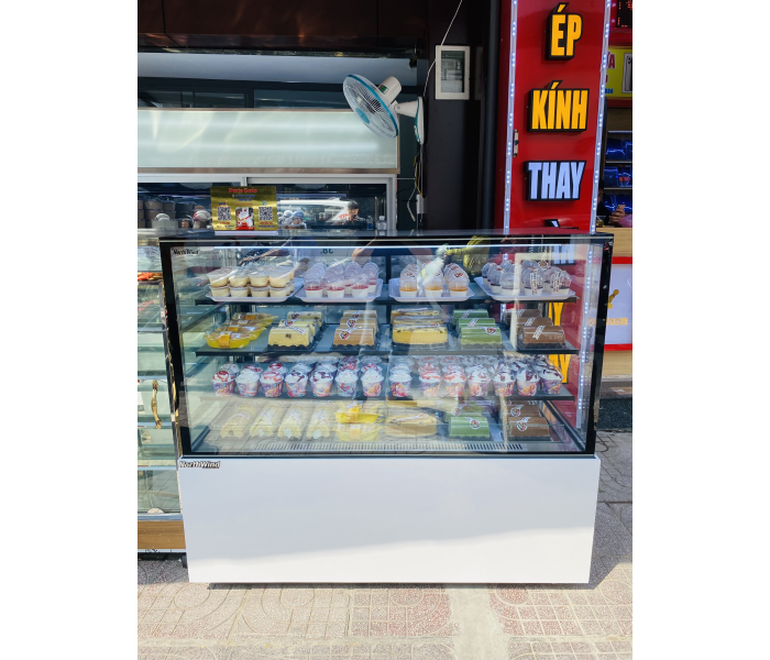 Tủ trưng bày bánh kem 3 tầng 