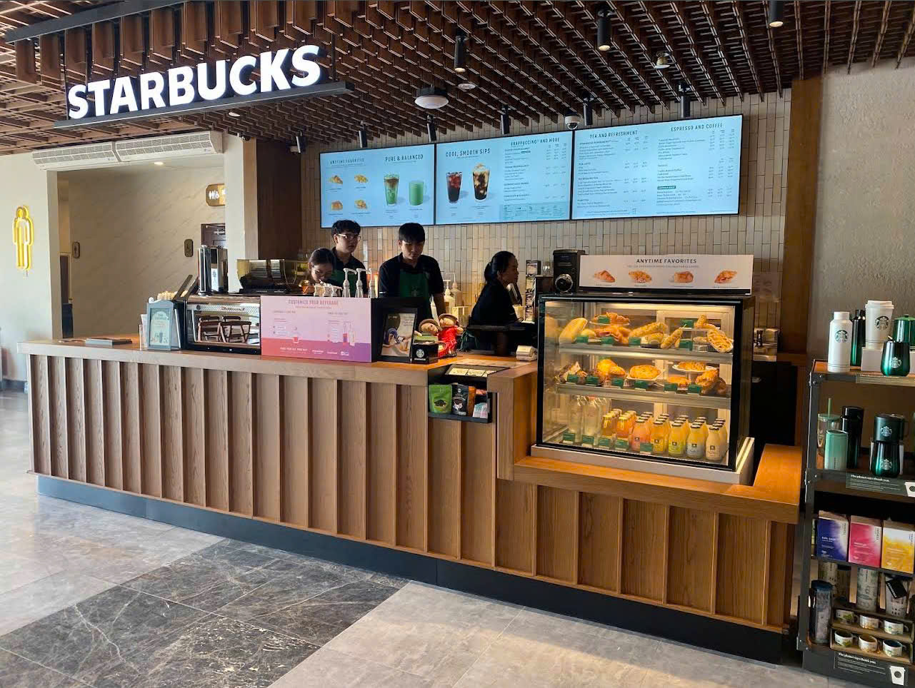 tủ bánh quầy bar